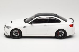 BMW M2 CS F87 Weiß mit schwarzen Felgen Minichamps 1:18 155021025 Metall — Bild 3 von 6