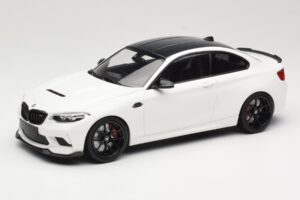 BMW M2 CS F87 Weiß mit schwarzen Felgen Minichamps 1:18 155021025 Metall