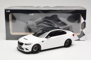 BMW M2 CS F87 Weiß mit schwarzen Felgen Minichamps 1:18 155021025 Metall — Bild 6 von 6