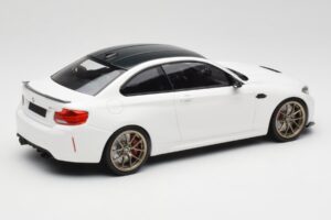 BMW M2 F87 CS Alpine White Goldene Felgen Minichamps 1:18 155021020 Metall — Bild 2 von 6