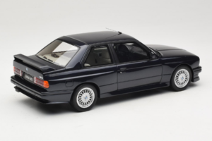 BMW M3 E30 Europameister Macau Blue Otto 1:18 OT1216 Metall — Bild 2 von 6
