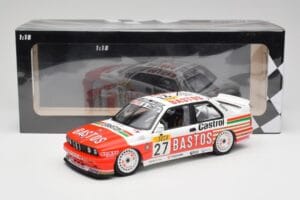 BMW M3 E30 #27 Bigazzi Team S. Soper / A. Hahne 4th Place 24 Hours of Spa 1990 Minichamps 1:18 155902027 Metall — Bild 6 von 6