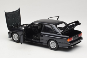 BMW M3 E30 Sport Evolution Blue Metallic Minichamps 1:18 180020308 Metall — Bild 5 von 8