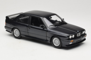 BMW M3 E30 Sport Evolution Blue Metallic Minichamps 1:18 180020308 Metall — Bild 6 von 8