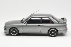 BMW M3 E30 Sport Evolution Cecotto Grau AUTOart 1:18 70567 Metall — Bild 4 von 8