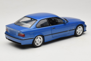 BMW M3 E36 Blue Metallic UT Models 1:18 20467 Metall — Bild 3 von 8