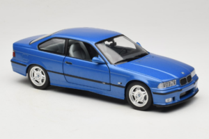 BMW M3 E36 Blue Metallic UT Models 1:18 20467 Metall — Bild 6 von 8