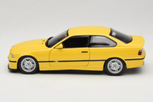 BMW M3 E36 Dakar Yellow UT Models 1:18 180022300 Metall — Bild 4 von 8