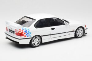 BMW M3 E36 Lightweight Weiß Solido 1:18 S1803903 Metall — Bild 3 von 8