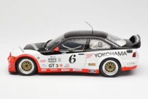 BMW M3 E36 GTR #0 B. Auberlen / M. Simo / P. Cunningham Daytona 24 Hours 1998 UT Models 1:18 39816 Metall — Bild 4 von 8
