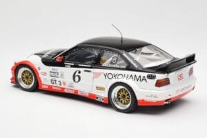 BMW M3 E36 GTR #0 B. Auberlen / M. Simo / P. Cunningham Daytona 24 Hours 1998 UT Models 1:18 39816 Metall — Bild 7 von 8