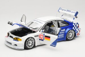 BMW M3 E46 GTR #42 J. Lehto / J. Muller ELMS 2001 Minichamps 1:18 100012192 Metall — Bild 2 von 8