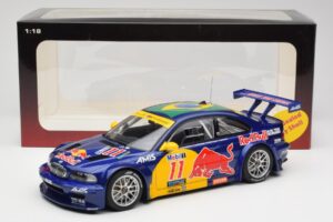 BMW M3 E46 GTR #11 Red Bull Interlagos 2005 AUTOart 1:18 80645 Metall — Bild 6 von 6