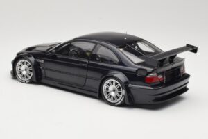 BMW M3 E46 GTR Street Carbon Black Minichamps 1:18 80430152552 Metall — Bild 7 von 8