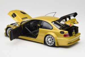 BMW M3 E46 GTR Street Phoenix Yellow Minichamps 1:18 80430309444 Metall — Bild 5 von 8
