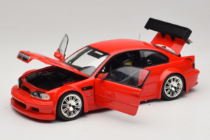 BMW M3 E46 GTR Street Rot Minichamps 1:18 100012101 Metall — Bild 2 von 8