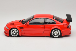 BMW M3 E46 GTR Street Rot Minichamps 1:18 100012101 Metall — Bild 4 von 8