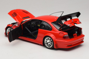 BMW M3 E46 GTR Street Rot Minichamps 1:18 100012101 Metall — Bild 5 von 8