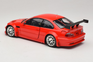 BMW M3 E46 GTR Street Rot Minichamps 1:18 100012101 Metall — Bild 7 von 8