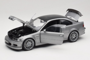 BMW M3 E46 GTR Street Silbergrau Kyosho 1:18 08507S Metall — Bild 2 von 8