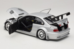 BMW M3 E46 GTR Street Silber Minichamps 1:18 100012100 Metall — Bild 5 von 8