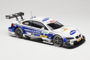 BMW M3 E92 #2 D. Werner BMW Team Schnitzer DTM 2013 Minichamps 1:18 100132202 Metall — Bild 6 von 8