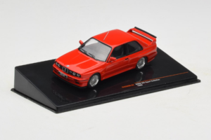 BMW M3 E30 Sport Evolution Rot IXO 1:43 CLC583N Metall — Bild 2 von 4