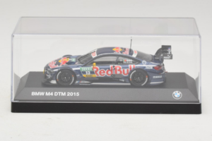 BMW M4 #13 Red Bull A. da Costa BMW Team RBM DTM 2015 Minichamps 1:43 80422405596 Metall — Bild 4 von 5