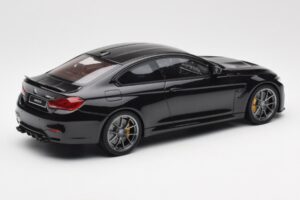 BMW M4 F82 CS Schwarz GT Spirit 1:18 GT845 Resin — Bild 2 von 6