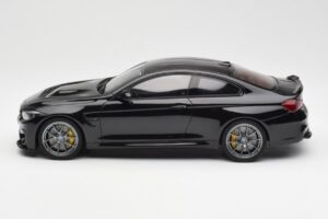 BMW M4 F82 CS Schwarz GT Spirit 1:18 GT845 Resin — Bild 3 von 6