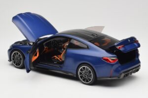 BMW M4 G82 Blau Metallic Minichamps 1:18 113020123 Metall — Bild 5 von 8