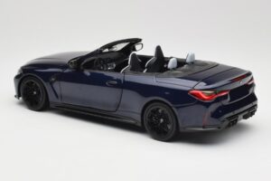 BMW M4 G82 Cabriolet Blau Metallic Minichamps 1:18 110021031 Metall — Bild 7 von 8