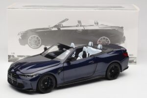 BMW M4 G82 Cabriolet Blau Metallic Minichamps 1:18 110021031 Metall — Bild 8 von 8