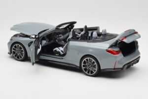 BMW M4 G83 Cabriolet Grey Metallic Minichamps 1:18 110021032 Metall — Bild 5 von 8
