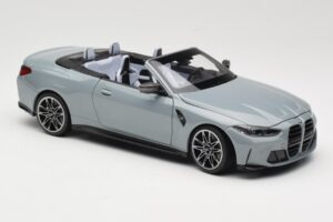 BMW M4 G83 Cabriolet Grey Metallic Minichamps 1:18 110021032 Metall — Bild 6 von 8