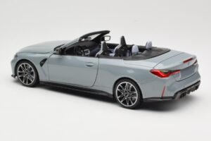 BMW M4 G83 Cabriolet Grey Metallic Minichamps 1:18 110021032 Metall — Bild 7 von 8