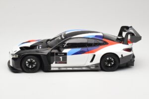 BMW M4 G82 GT3 Presentation 2021 Minichamps 1:18 80435A5D002 Metall — Bild 4 von 8