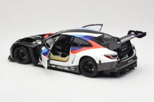 BMW M4 G82 GT3 Presentation 2021 Minichamps 1:18 80435A5D002 Metall — Bild 5 von 8