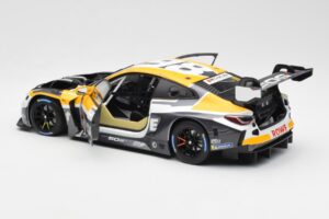 BMW M4 G82 GT3 Rowe Racing #98 ADAC 24 Hours Nürburgring 2022 Minichamps 1:18 113222098 Metall — Bild 5 von 8