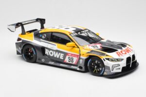 BMW M4 G82 GT3 Rowe Racing #98 ADAC 24 Hours Nürburgring 2022 Minichamps 1:18 113222098 Metall — Bild 6 von 8