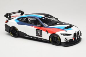 BMW M4 G82 GT4 #1 Presentation 2022 Otto 1:18 OT1228 Resin — Bild 4 von 6