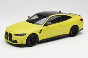 BMW M4 G82 Gelb Minichamps 1:18 155020120 Metall