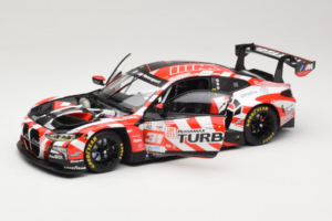 BMW M4 GT3 LMGT3 #31 D. Leung / S. Gelael / A. Farfus Team WRT 2nd Place 24 Hours of Le Mans 2024 Minichamps 1:18 113242431 M — Bild 2 von 8