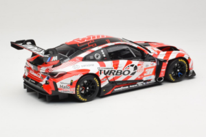 BMW M4 GT3 LMGT3 #31 D. Leung / S. Gelael / A. Farfus Team WRT 2nd Place 24 Hours of Le Mans 2024 Minichamps 1:18 113242431 M — Bild 3 von 8