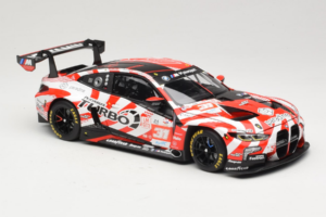 BMW M4 GT3 LMGT3 #31 D. Leung / S. Gelael / A. Farfus Team WRT 2nd Place 24 Hours of Le Mans 2024 Minichamps 1:18 113242431 M — Bild 6 von 8