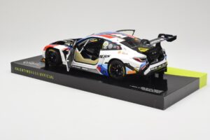 BMW M4 GT3 Team WRT #46 V. Rossi / R. Marciello / M. Martin 12 Hours of Bathurst 2024 Minichamps 1:18 113242046 Metall — Bild 5 von 8