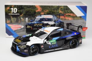 BMW M4 GT3 Walkenhorst Motorsport #10 E. Muth DTM 2022 Minichamps 1:18 113222010 Metall — Bild 8 von 8