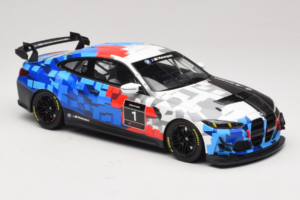 BMW M4 GT4 #1 Presentation 2024 Otto 1:18 OT1125 Resin — Bild 4 von 6