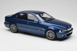 BMW M5 E39 Avus Blau Otto 1:12 G073 Resin — Bild 4 von 6