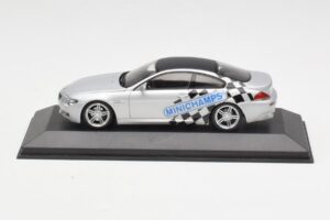 BMW M6 E63 IAA Frankfurt Silber Minichamps 1:43 M6001 Metall